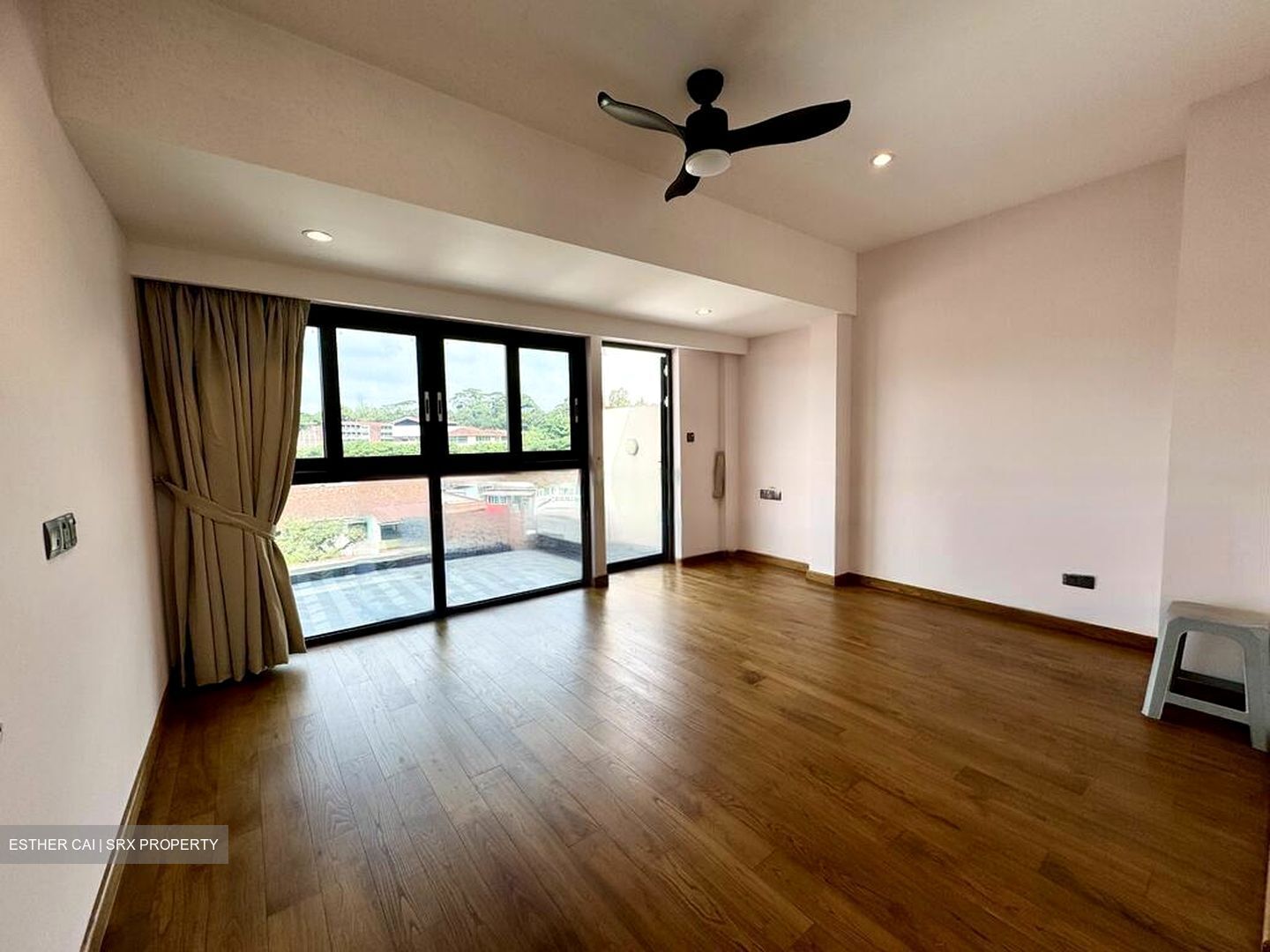 Heeton Park (D26), Terrace #476531081